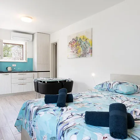 Villa White Stone House