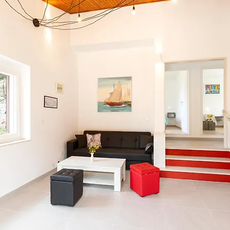 White Stone House Villa