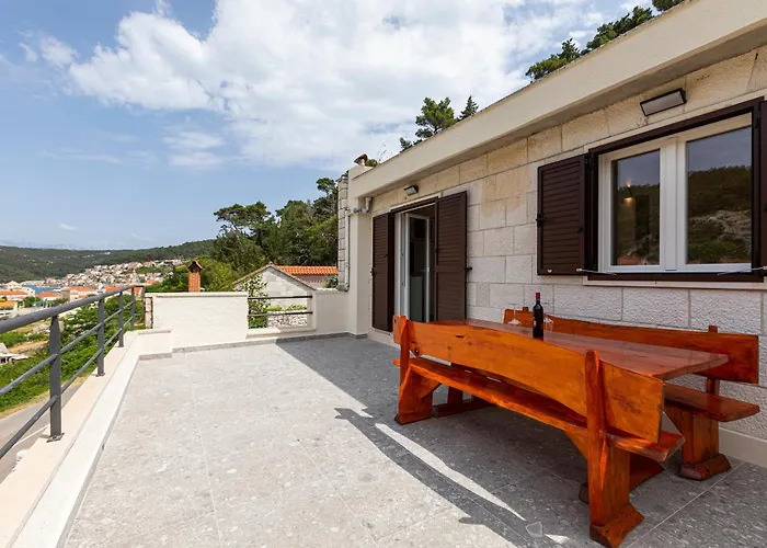 White Stone House Villa Pucisca