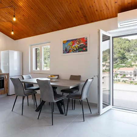 White Stone House Vila