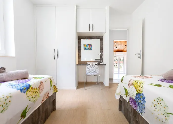 White Stone House Villa