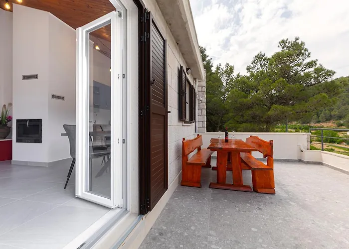 Villa White Stone House