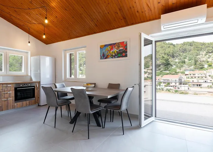 White Stone House Villa